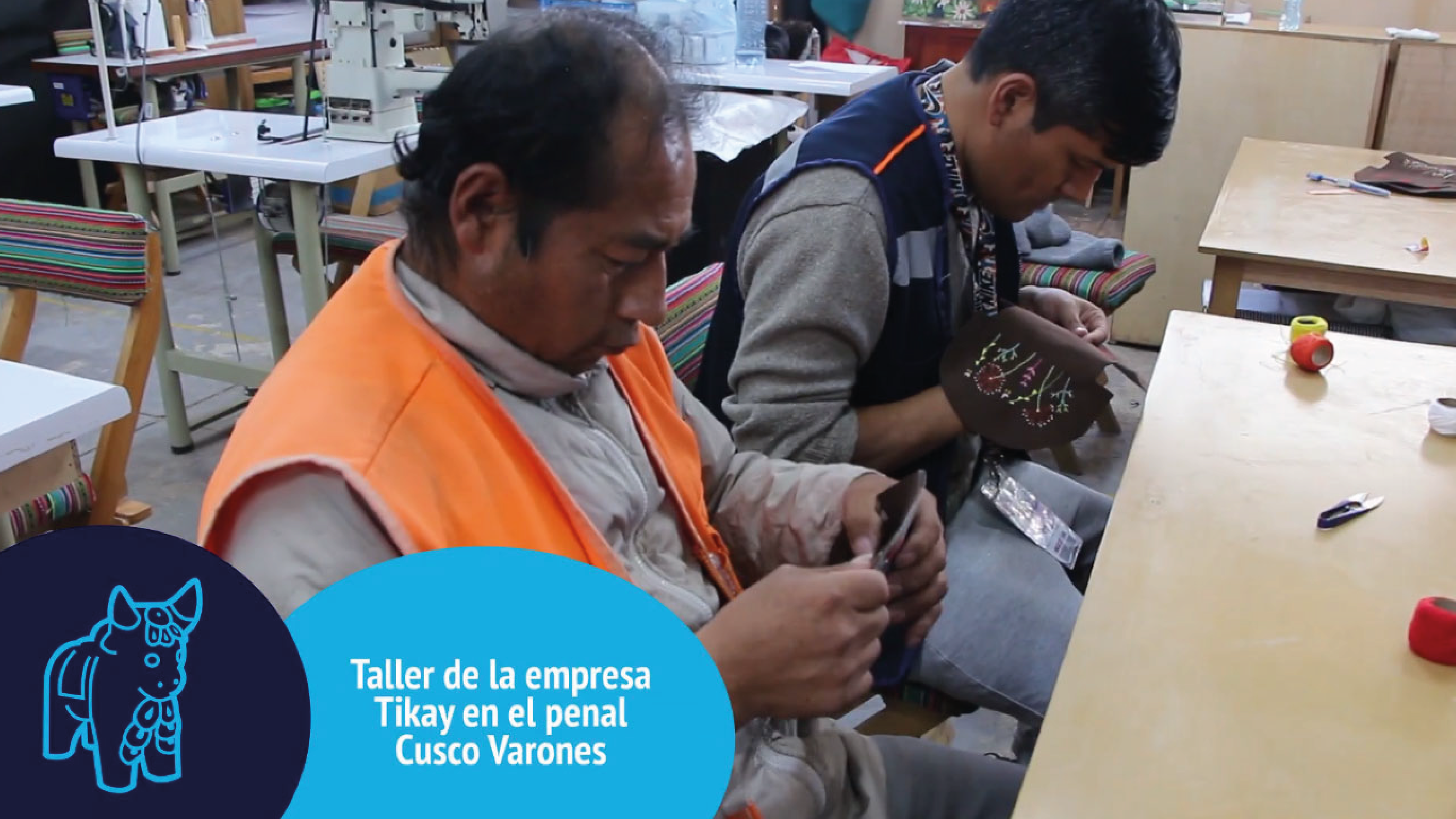 Taller de la empresa Tikay en el penal Cusco Varones